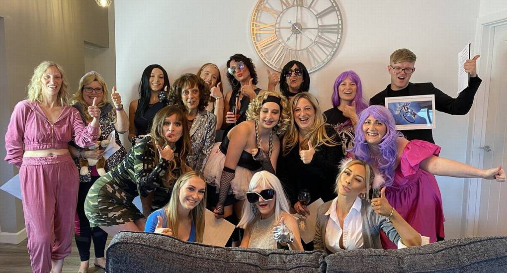 Stag and Hen weekend lodges with hen party group picture