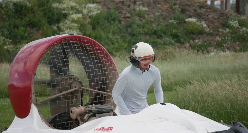 Challenging test for a stag on the Hovercrafts