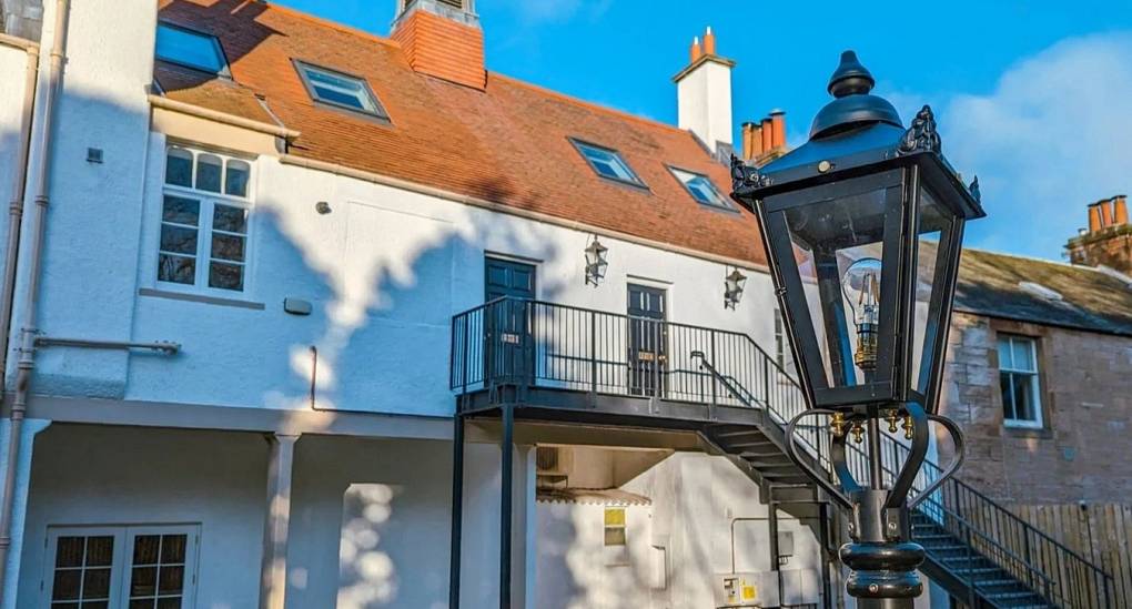 Exterior view of the grand Lux Life Edinburgh townhouse, a premier choice for luxury Edinburgh city centre stag and hen accommodation within walking distance of the Royal Mile.