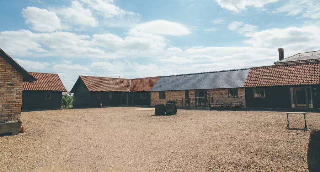orchard-barns-courtyard.jpg