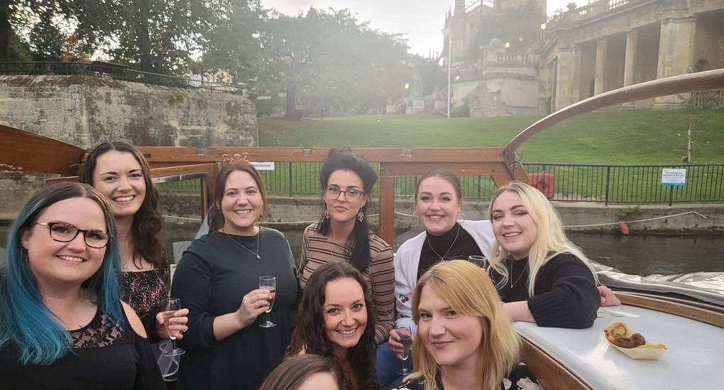 York hen ideas a serene River Cruise