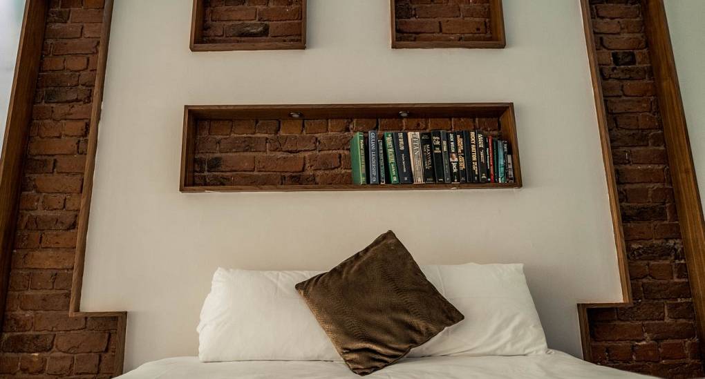 Stag and Hen Accommodation bedroom wall